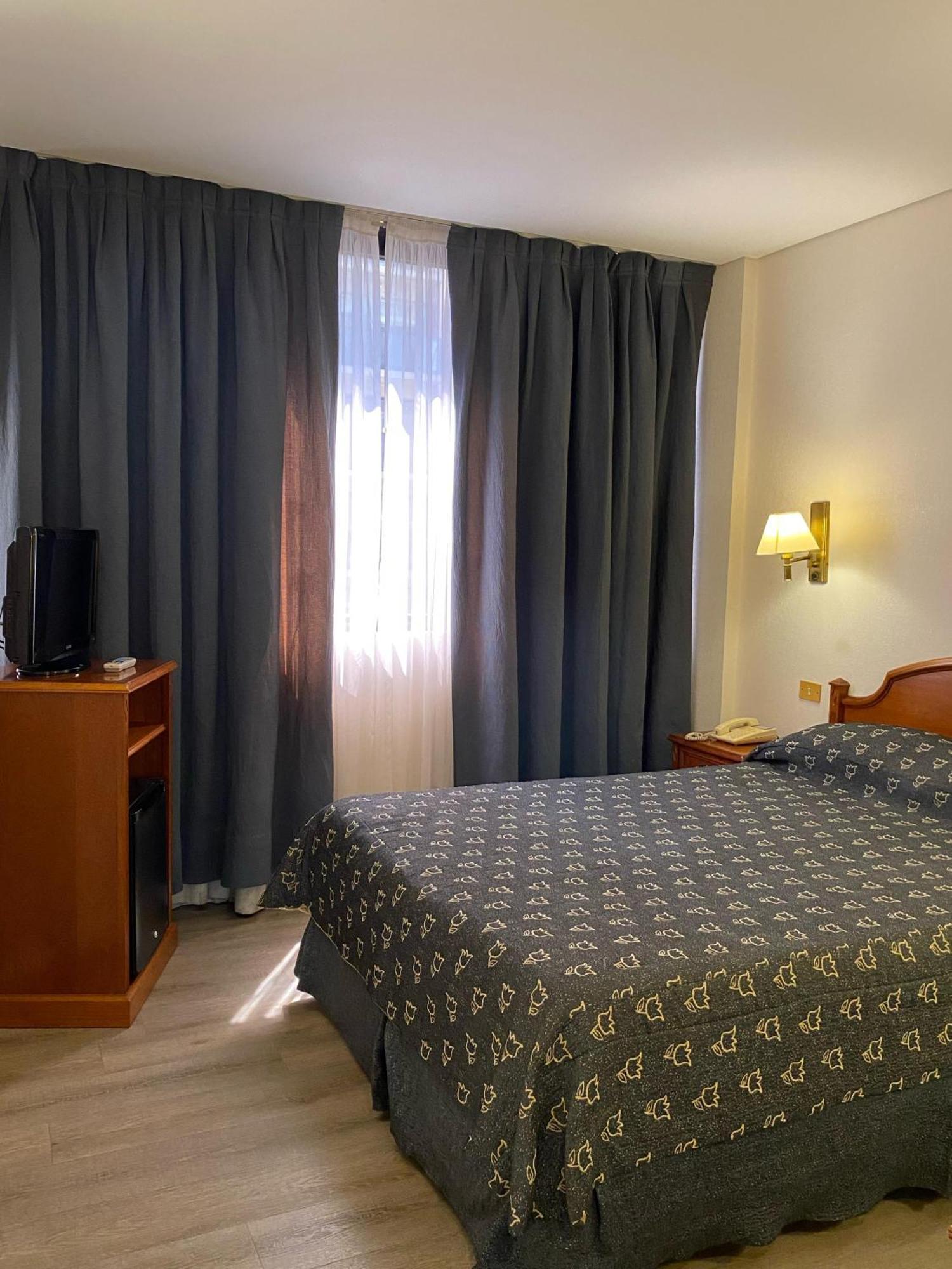 Atlas Tower Hotel Buenos Aires Luaran gambar